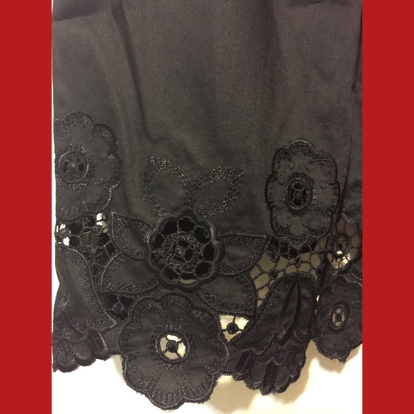 New! Bebe embroidered top! Never worn. - Picture 5 of 8